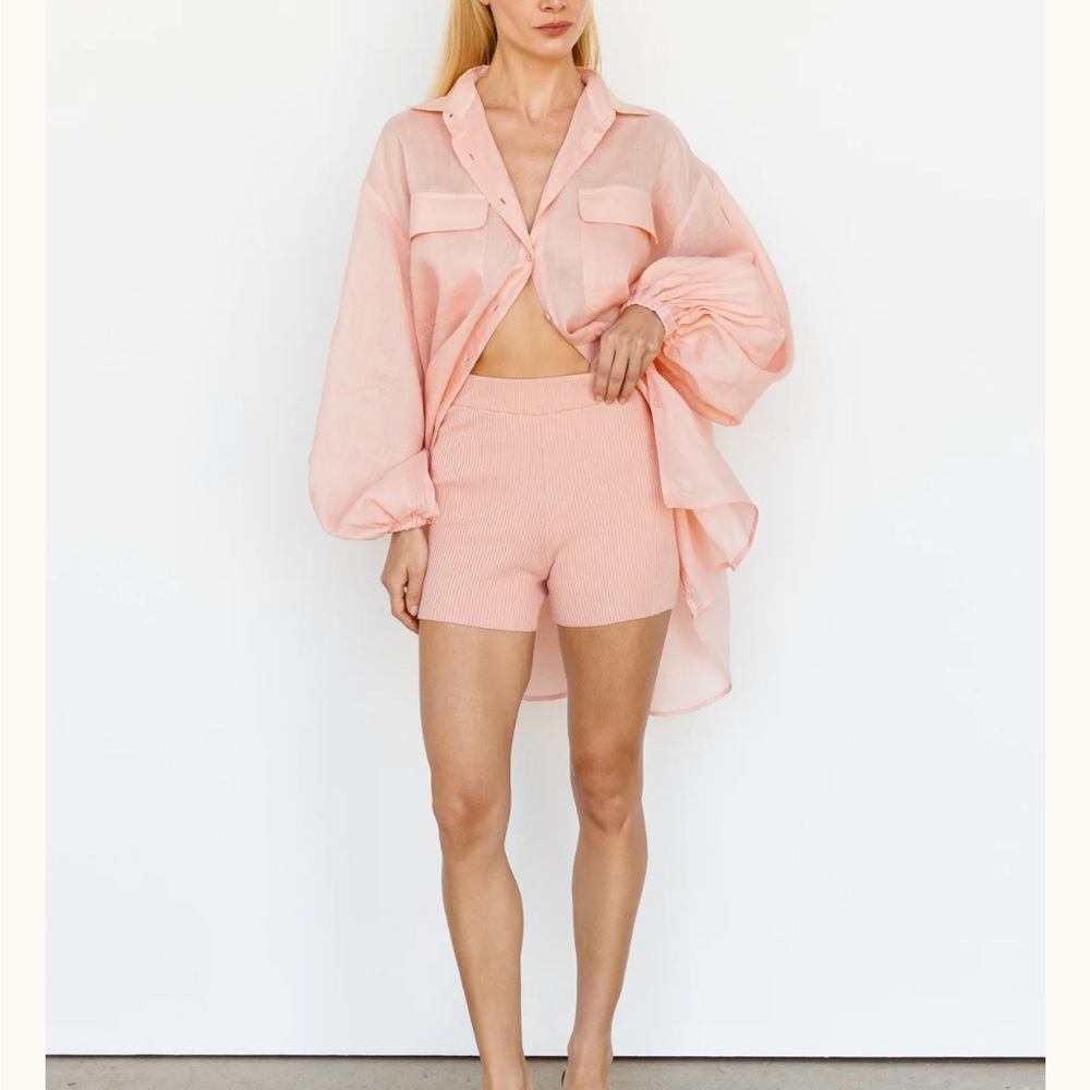 Peach Coco Willow knit ribbed shorts